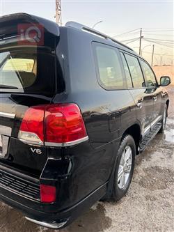 تويوتا لاندكروزر